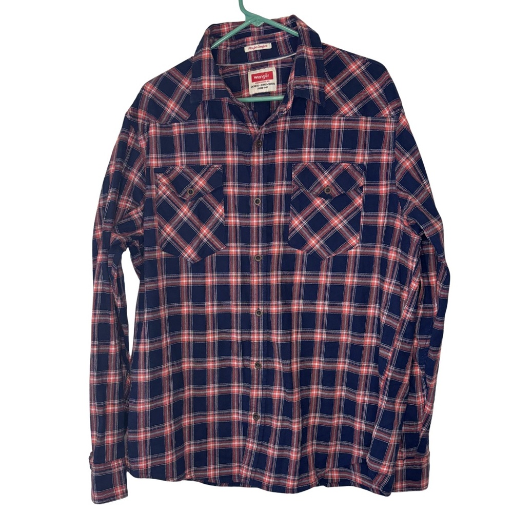3/$20 Wrangler Navy and Coral Plaid Long Sleeve Button Down Shirt